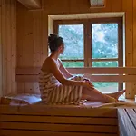 Haus Hohenholz Landhaus, Sauna, Kaminofen, Parkaehnlicher Garten * Krackow