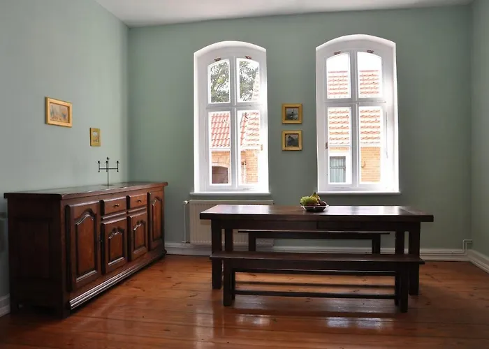 Haus Hohenholz Landhaus, Sauna, Kaminofen, Parkaehnlicher Garten * Krackow