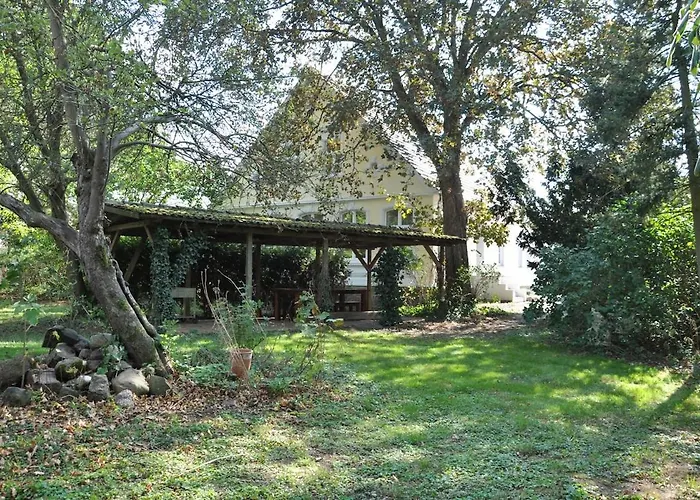 Haus Hohenholz Landhaus, Sauna, Kaminofen, Parkaehnlicher Garten Casa de Férias *