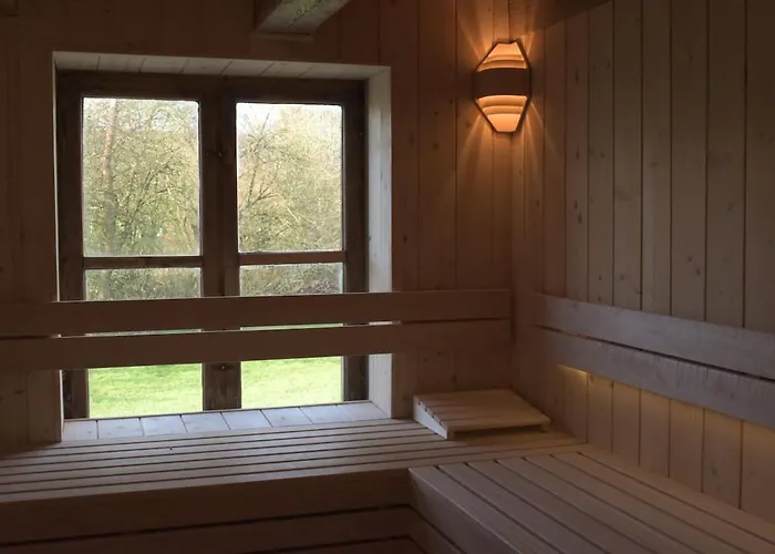 Casa de Férias Haus Hohenholz Landhaus, Sauna, Kaminofen, Parkaehnlicher Garten Krackow